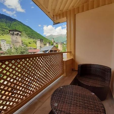 Hotel Sanli à Mestia Extérieur photo