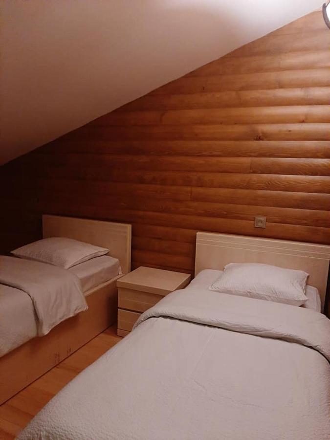 Hotel Sanli à Mestia Extérieur photo