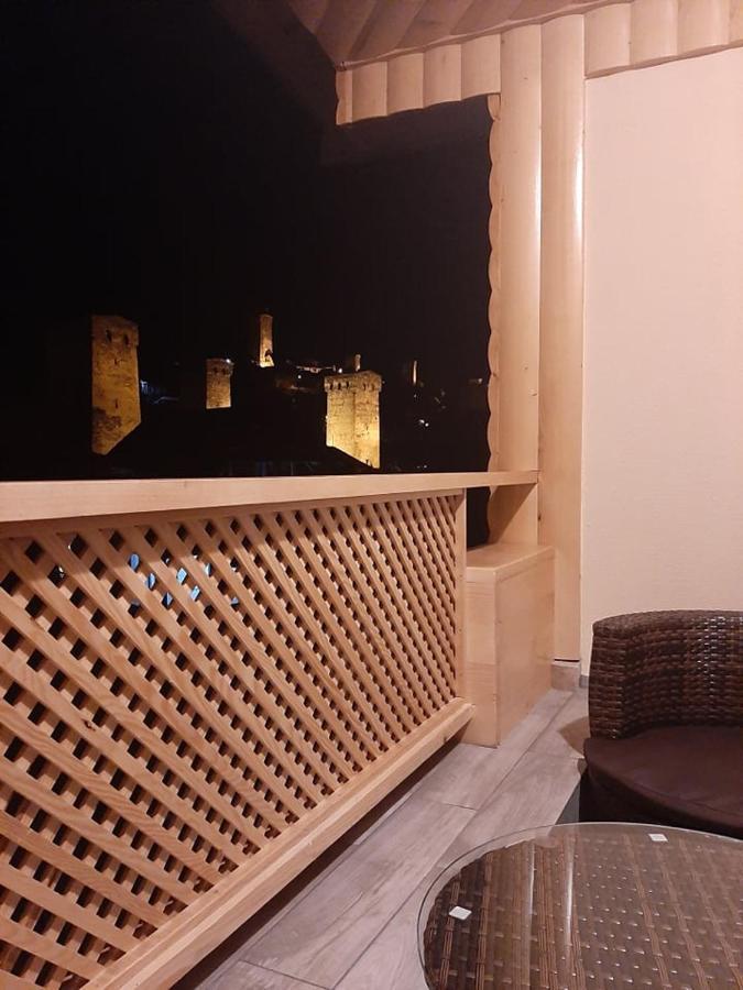 Hotel Sanli à Mestia Extérieur photo